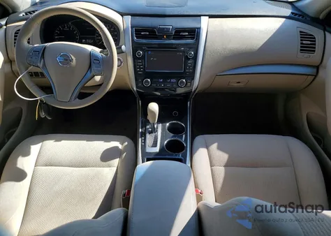 2013 Nissan Altima 2.5 z USA, uszkodzony, nr VIN 1N4AL3AP4DN562376